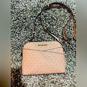 Michael Kors✨💗🤍Blush Crossbody Bag